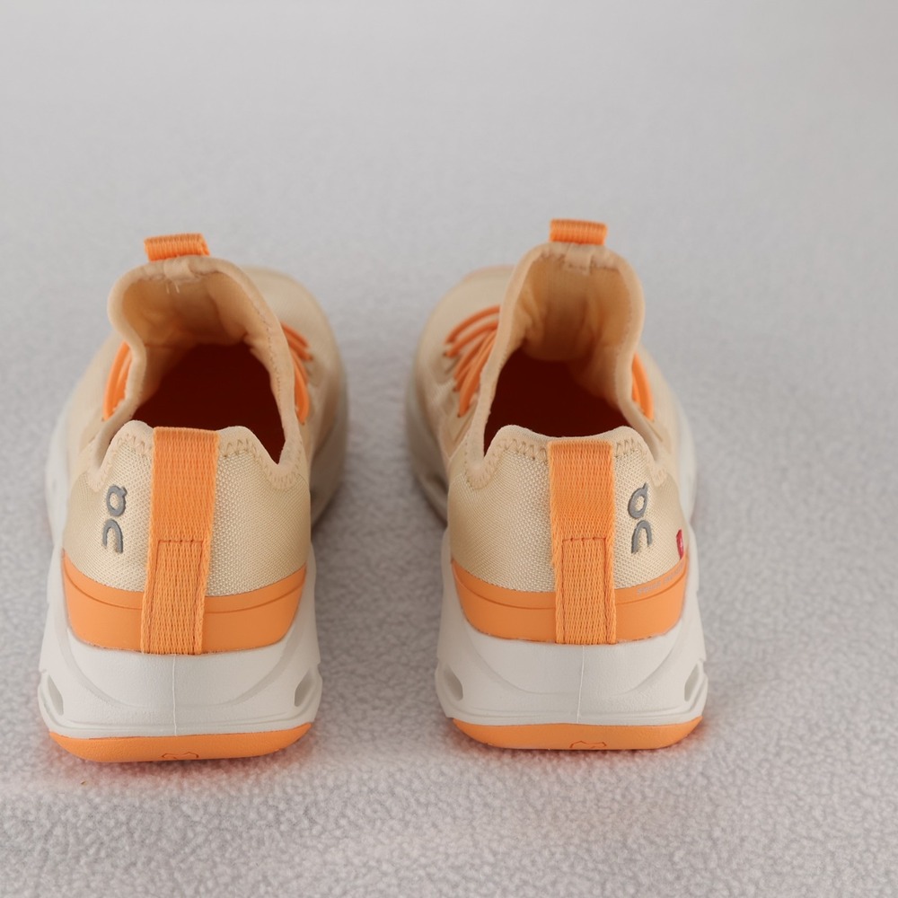 On Running Cloudleap Kids Shoes Tangerine Blonde Sneakers US 11 New - Picture 6 of 9